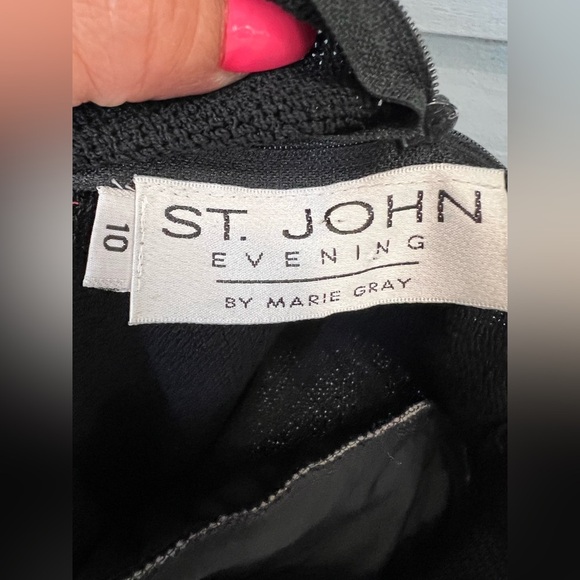 St. JOHN Evening dress with beading sz 10 Beautiful 🖤 perfect condition! - Picture 11 of 16